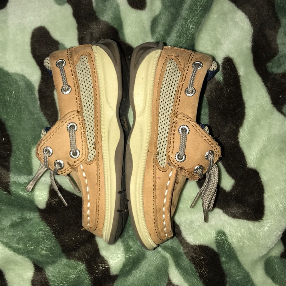 Sperry - Picture 3 of 6